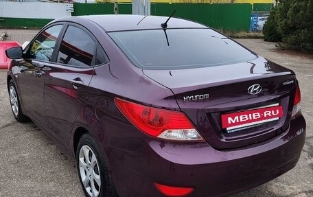 Hyundai Solaris II рестайлинг, 2011 год, 770 000 рублей, 8 фотография