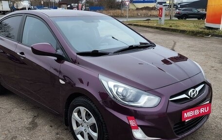 Hyundai Solaris II рестайлинг, 2011 год, 770 000 рублей, 6 фотография