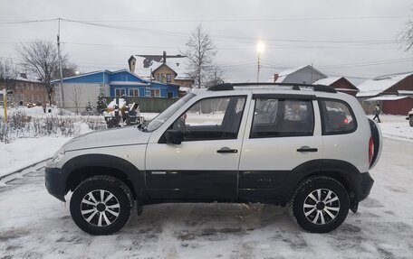 Chevrolet Niva I рестайлинг, 2011 год, 620 000 рублей, 7 фотография