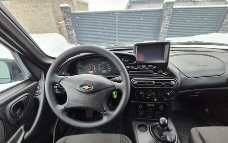 Chevrolet Niva I рестайлинг, 2008 год, 870 000 рублей, 10 фотография