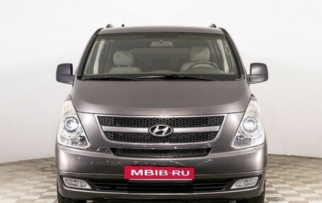 Hyundai H-1 II рестайлинг, 2012 год, 1 690 000 рублей, 2 фотография