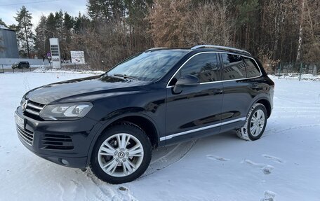 Volkswagen Touareg III, 2011 год, 2 107 000 рублей, 8 фотография