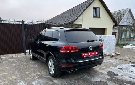 Volkswagen Touareg III, 2011 год, 2 107 000 рублей, 5 фотография