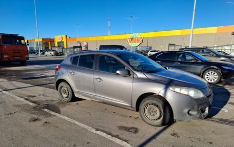 Renault Megane III, 2011 год, 850 000 рублей, 6 фотография