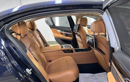 BMW 7 серия, 2019 год, 7 200 000 рублей, 5 фотография