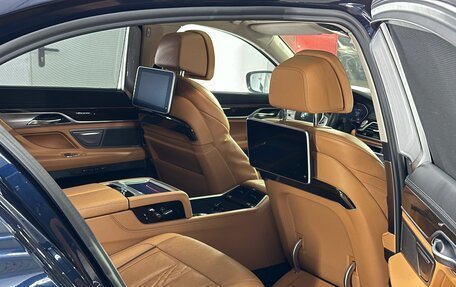 BMW 7 серия, 2019 год, 7 200 000 рублей, 3 фотография