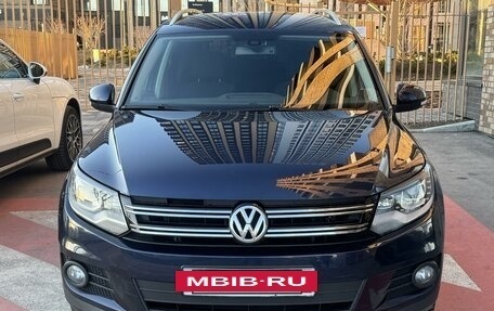 Volkswagen Tiguan I, 2016 год, 1 550 000 рублей, 2 фотография