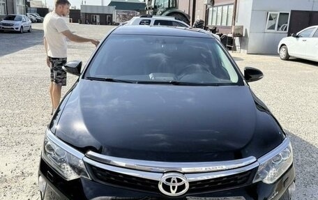 Toyota Camry, 2017 год, 2 800 000 рублей, 9 фотография