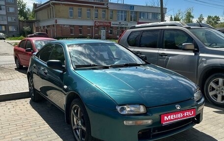 Mazda 323, 1994 год, 170 000 рублей, 1 фотография