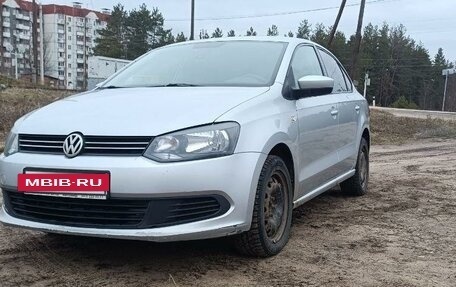 Volkswagen Polo VI (EU Market), 2014 год, 990 000 рублей, 2 фотография