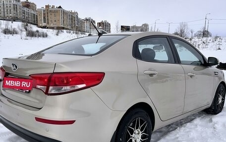 KIA Rio III рестайлинг, 2015 год, 1 057 000 рублей, 5 фотография