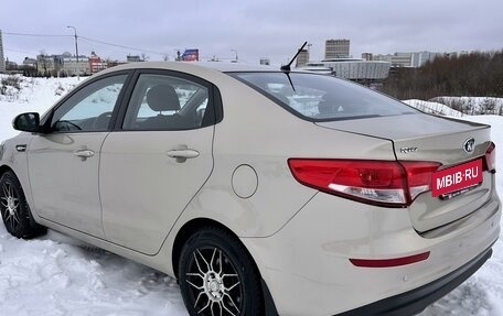 KIA Rio III рестайлинг, 2015 год, 1 057 000 рублей, 3 фотография