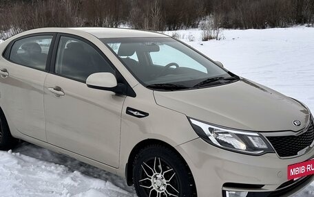 KIA Rio III рестайлинг, 2015 год, 1 057 000 рублей, 7 фотография