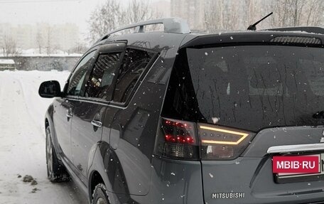 Mitsubishi Outlander III рестайлинг 3, 2008 год, 1 300 000 рублей, 3 фотография