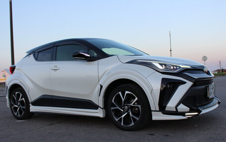 Toyota C-HR I рестайлинг, 2021 год, 3 200 000 рублей, 7 фотография