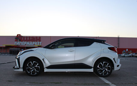 Toyota C-HR I рестайлинг, 2021 год, 3 200 000 рублей, 14 фотография