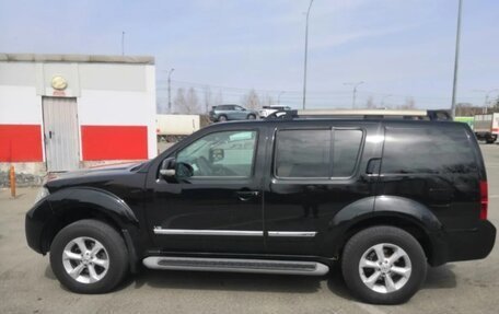 Nissan Pathfinder, 2011 год, 1 650 000 рублей, 4 фотография