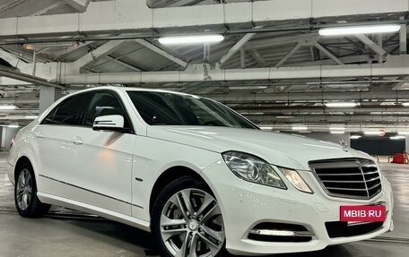 Mercedes-Benz E-Класс, 2012 год, 1 550 000 рублей, 3 фотография