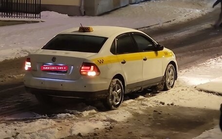 Volkswagen Polo VI (EU Market), 2016 год, 670 000 рублей, 6 фотография