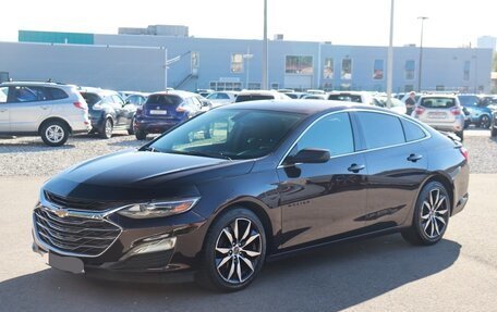 Chevrolet Malibu IX, 2019 год, 1 460 000 рублей, 2 фотография