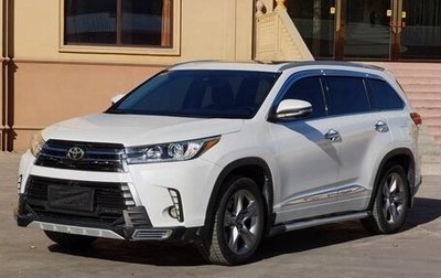 Toyota Highlander III, 2021 год, 3 522 000 рублей, 1 фотография