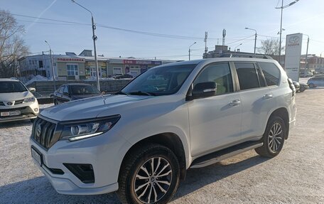 Toyota Land Cruiser Prado 150 рестайлинг 2, 2021 год, 9 130 000 рублей, 1 фотография