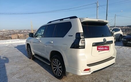 Toyota Land Cruiser Prado 150 рестайлинг 2, 2021 год, 9 130 000 рублей, 7 фотография