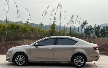 Skoda Octavia, 2021 год, 1 390 000 рублей, 5 фотография