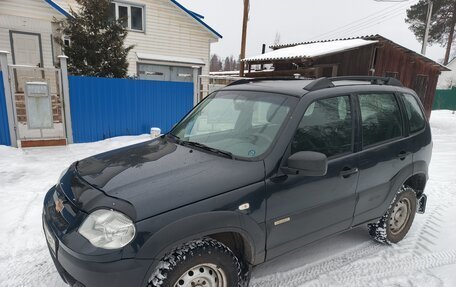 Chevrolet Niva I рестайлинг, 2016 год, 570 000 рублей, 8 фотография