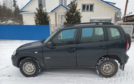 Chevrolet Niva I рестайлинг, 2016 год, 570 000 рублей, 10 фотография