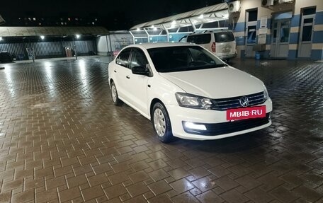 Volkswagen Polo VI (EU Market), 2018 год, 900 000 рублей, 5 фотография