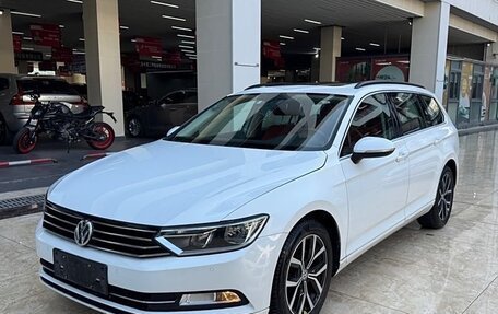 Volkswagen Passat B8 рестайлинг, 2018 год, 2 224 000 рублей, 3 фотография