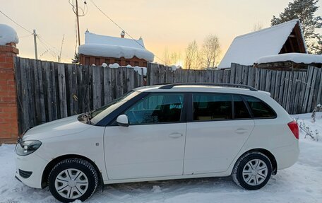 Skoda Fabia II, 2010 год, 650 000 рублей, 2 фотография