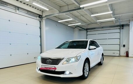 Toyota Camry, 2012 год, 2 099 999 рублей, 2 фотография