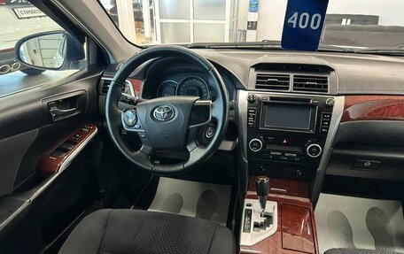 Toyota Camry, 2012 год, 2 099 999 рублей, 14 фотография