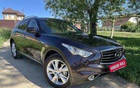 Infiniti FX II, 2011 год, 1 990 000 рублей, 5 фотография