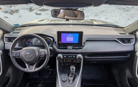 Toyota RAV4, 2023 год, 6 041 000 рублей, 18 фотография