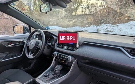 Toyota RAV4, 2023 год, 6 041 000 рублей, 22 фотография