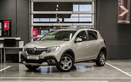 Renault Sandero II рестайлинг, 2020 год, 1 232 400 рублей, 2 фотография