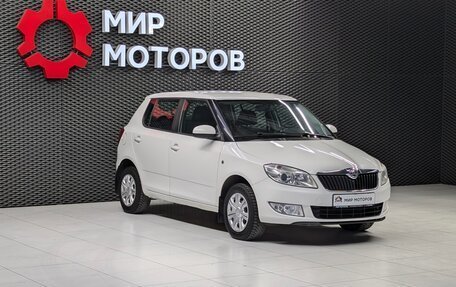 Skoda Fabia II, 2013 год, 690 000 рублей, 4 фотография