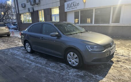 Volkswagen Jetta VI, 2013 год, 950 000 рублей, 3 фотография