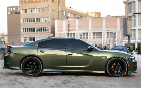 Dodge Charger, 2019 год, 4 500 000 рублей, 3 фотография