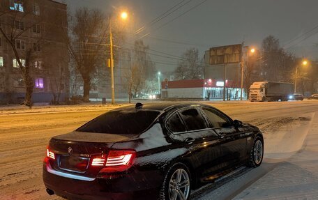 BMW 5 серия, 2014 год, 2 550 000 рублей, 4 фотография