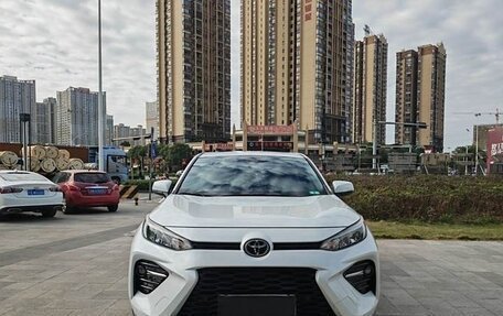 Toyota RAV4, 2021 год, 2 671 000 рублей, 2 фотография