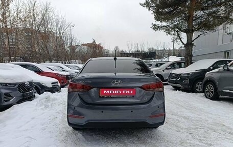 Hyundai Solaris II рестайлинг, 2018 год, 1 570 000 рублей, 4 фотография