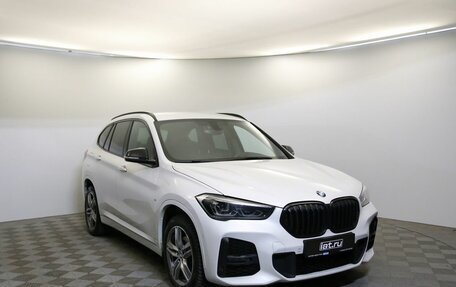 BMW X1, 2019 год, 2 649 000 рублей, 3 фотография