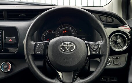 Toyota Vitz, 2019 год, 1 439 000 рублей, 12 фотография