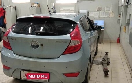 Hyundai Solaris II рестайлинг, 2012 год, 600 000 рублей, 3 фотография