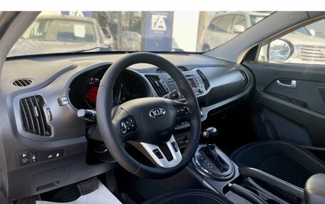 KIA Sportage III, 2013 год, 1 550 000 рублей, 10 фотография