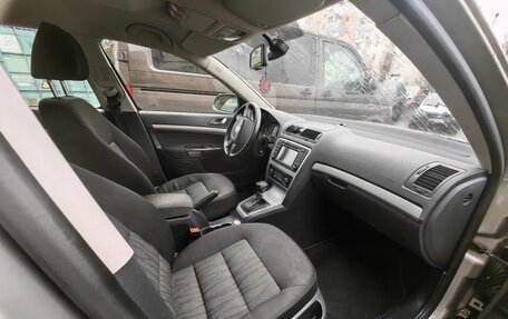 Skoda Octavia, 2011 год, 850 000 рублей, 16 фотография